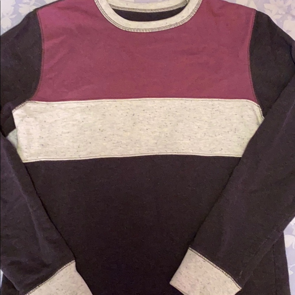 Women’s crew neck hoodie